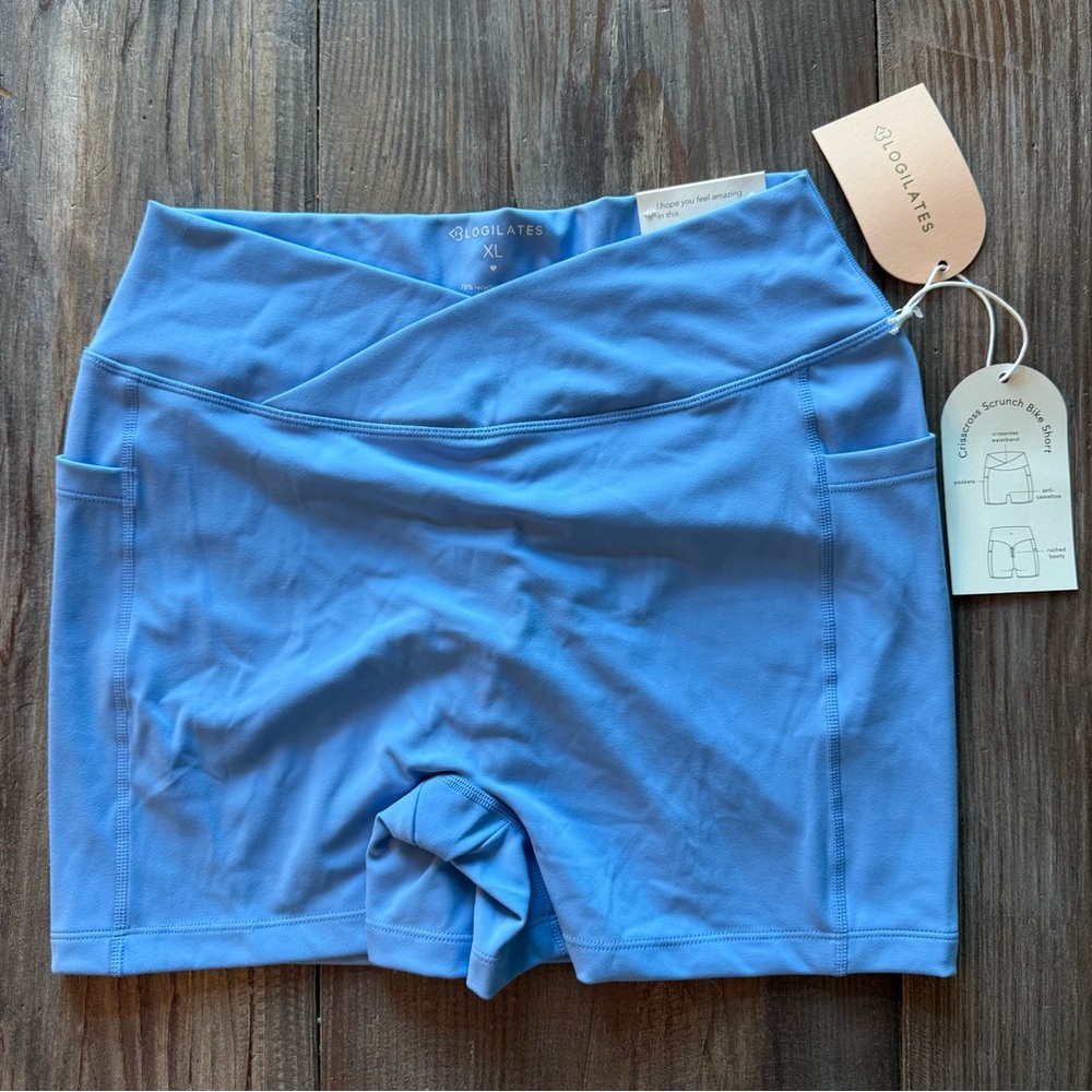 Blogilates Women’s Crisscross Scrunch Bike Shorts Cool Blue NWT XL